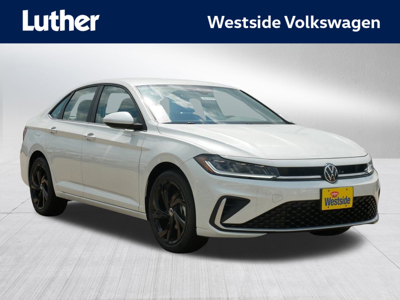 2025 Volkswagen Jetta SE's photo