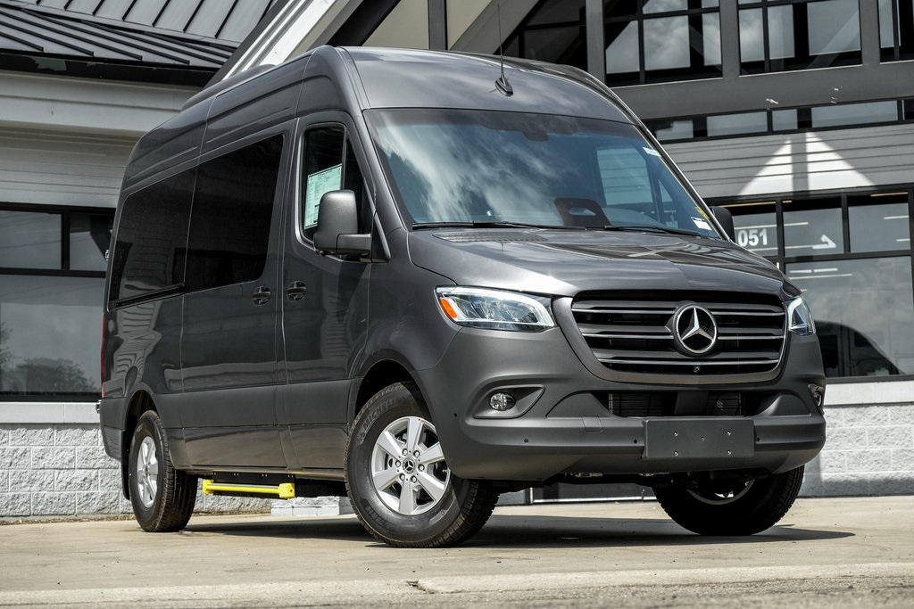 2025 Mercedes-Benz Sprinter Passenger Van Base's photo