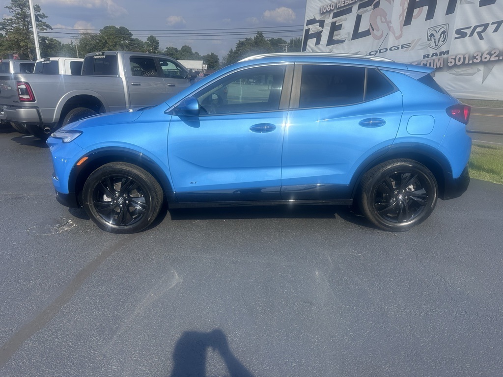 2025 Buick Encore GX Sport Touring photo 20
