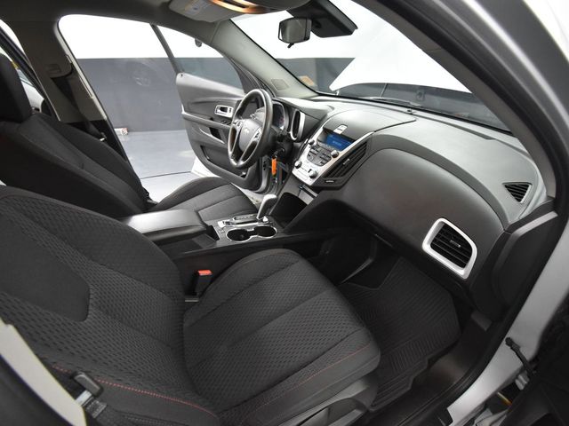 2014 Chevrolet Equinox LS photo 36