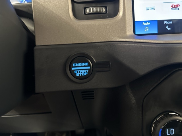 2025 Ford Bronco Outer Banks photo 16