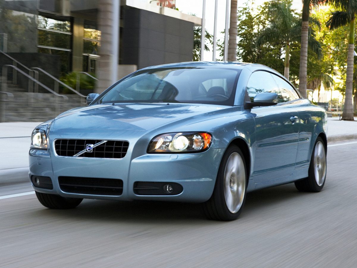 2008 Volvo C70 T5's photo