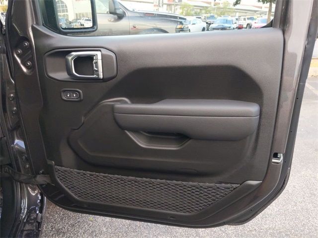 2025 Jeep Wrangler Sport photo 28