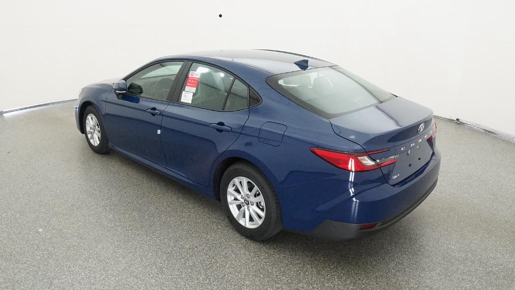 2026 Toyota Camry LE photo 13