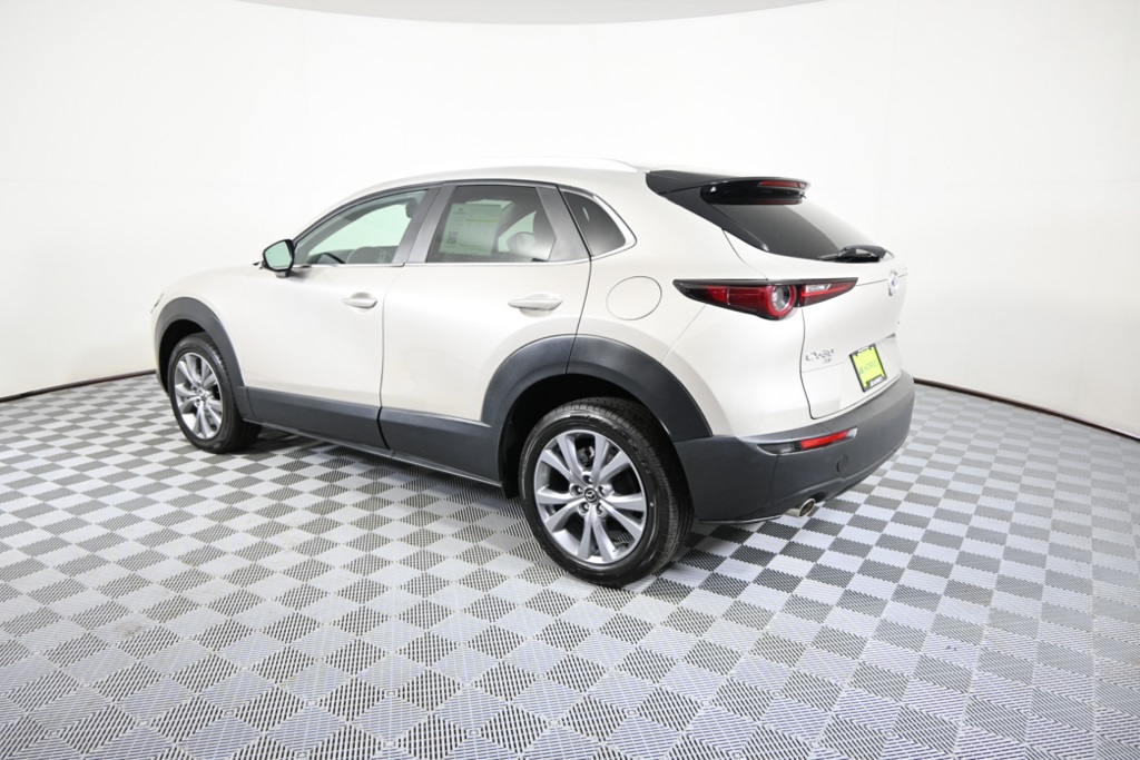 2022 Mazda CX-30 2.5 S Preferred photo 4