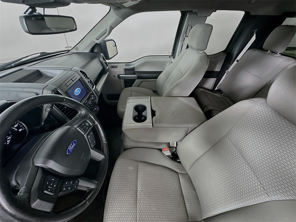 2019 Ford F-150 XLT photo 11