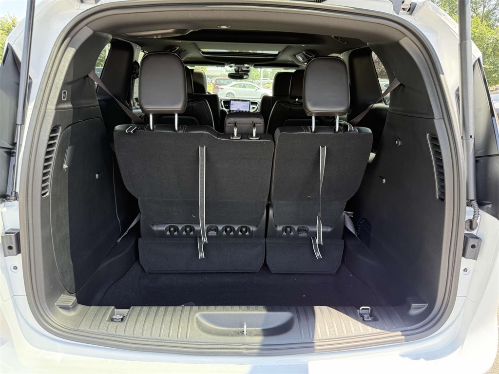 2025 Chrysler Pacifica photo 32