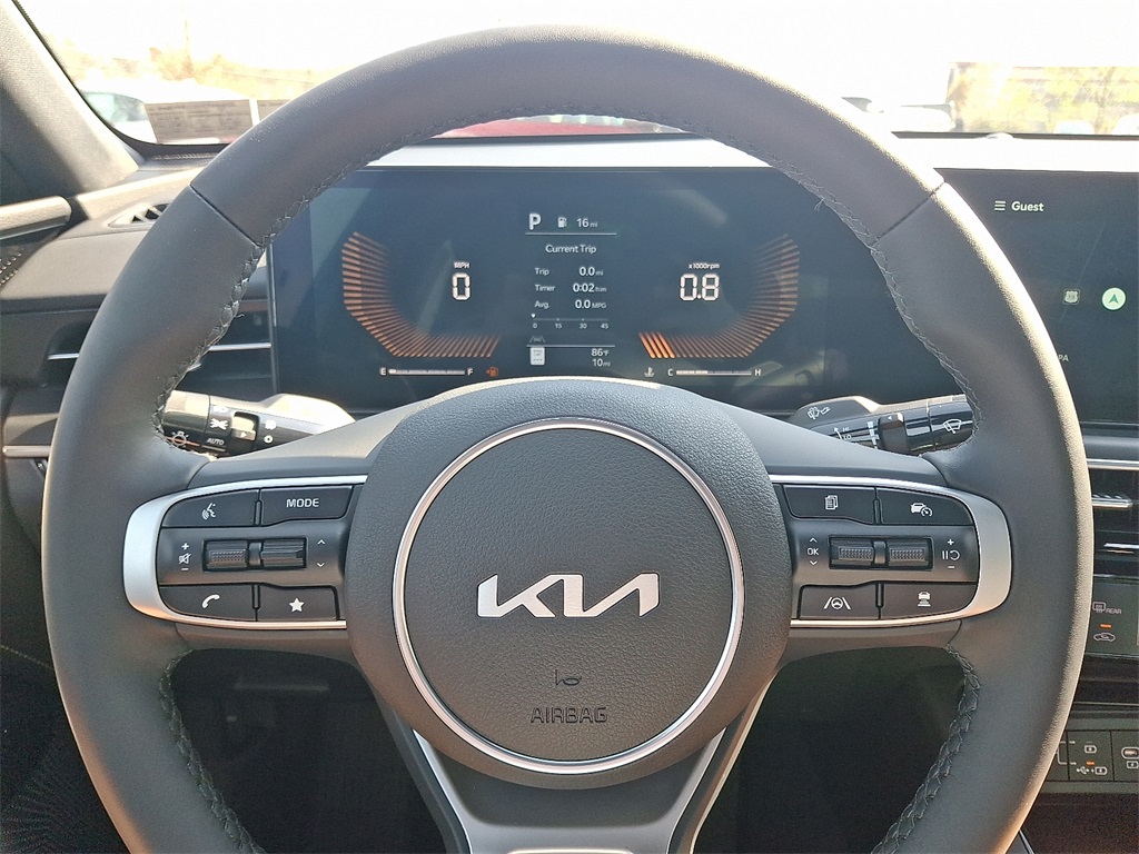 2025 Kia K5 GT-Line photo 18