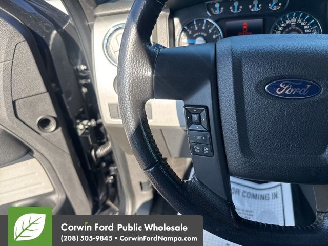 2013 Ford F-150 Lariat photo 19