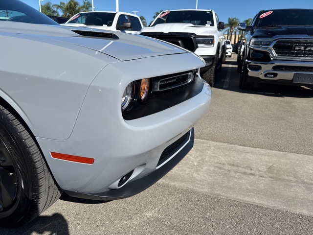 2021 Dodge Challenger SXT photo 10