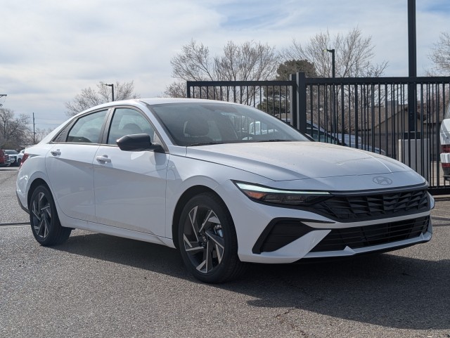 New 2025 Serenity White Hyundai SEL Sport image 1
