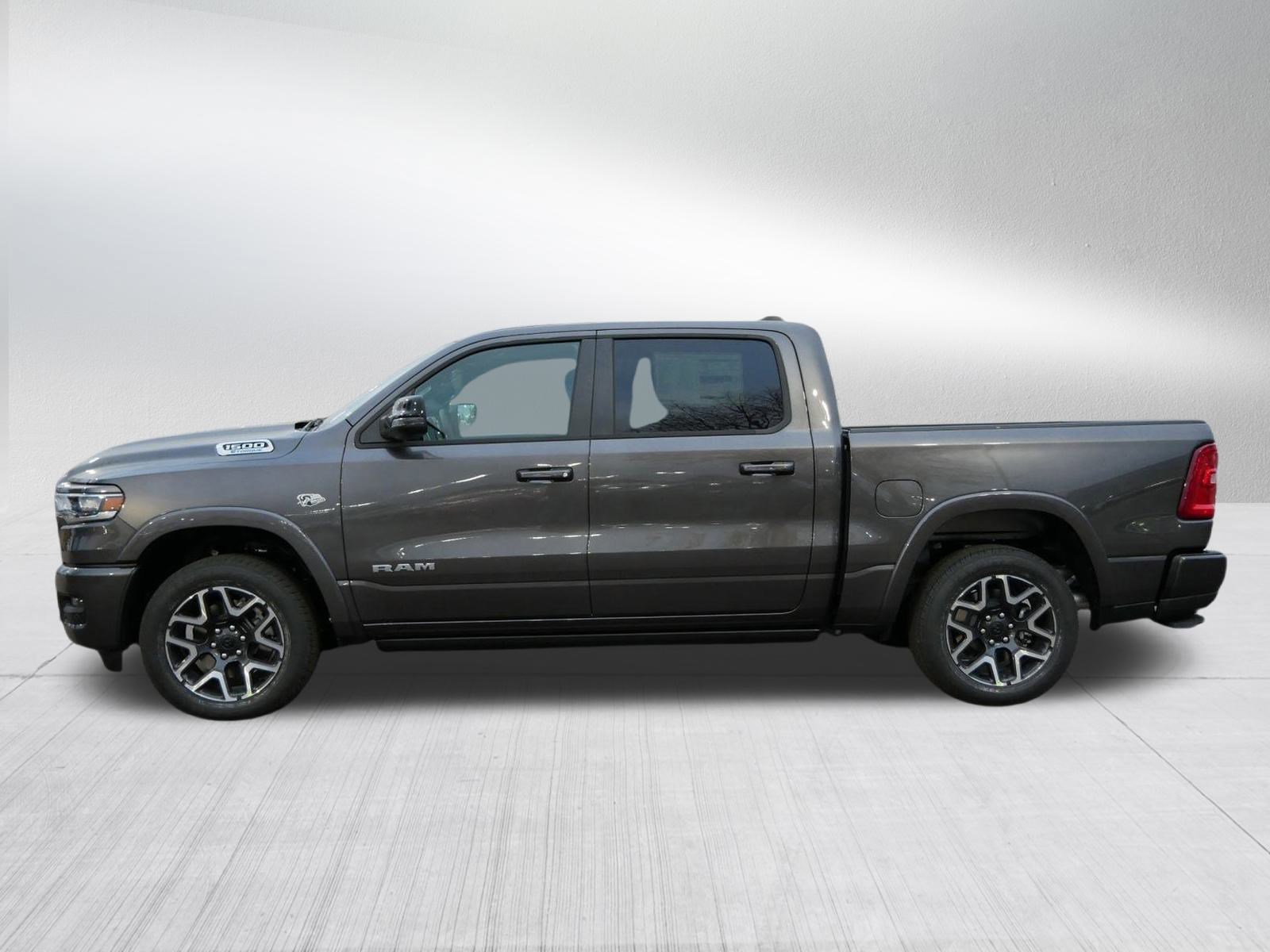 2026 Ram 1500 Laramie photo 2