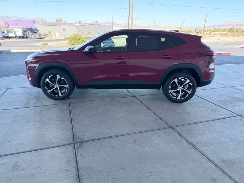 2026 Chevrolet Trax photo 6