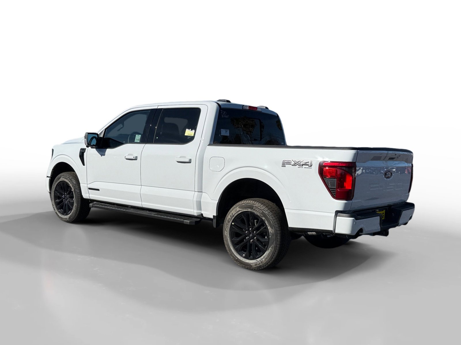 2025 Ford F-150 XLT photo 2