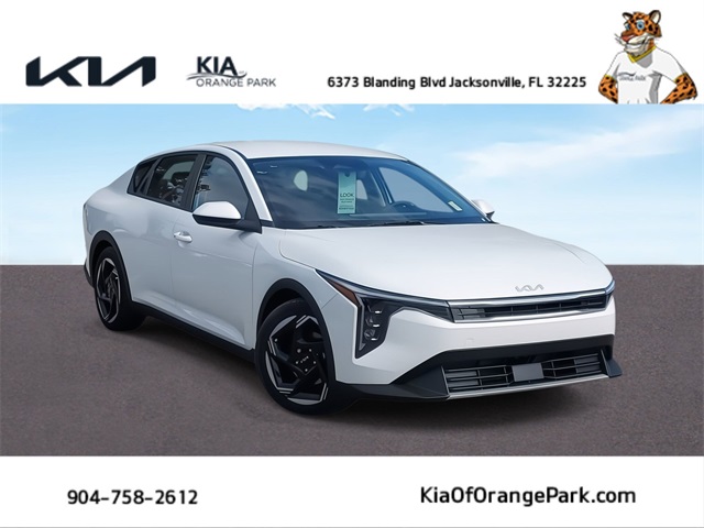 2025 Kia K4 EX's photo