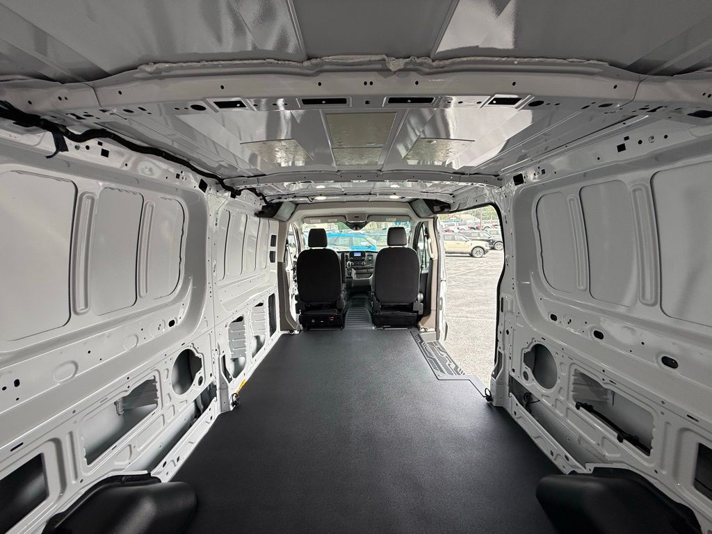 2025 Ford Transit Cargo Van photo 21