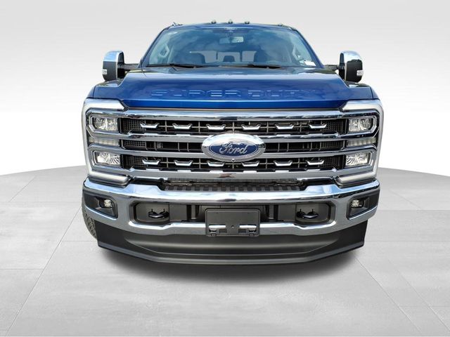 2026 Ford F-250 Lariat photo 10