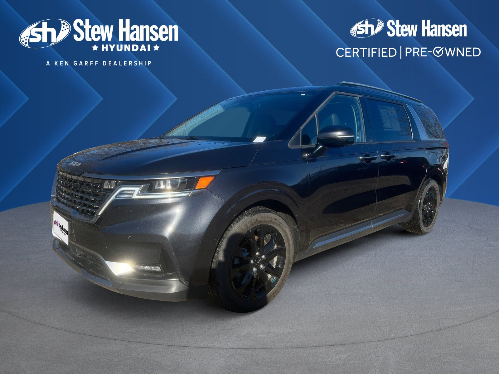 2023 Kia Carnival SX Prestige's photo