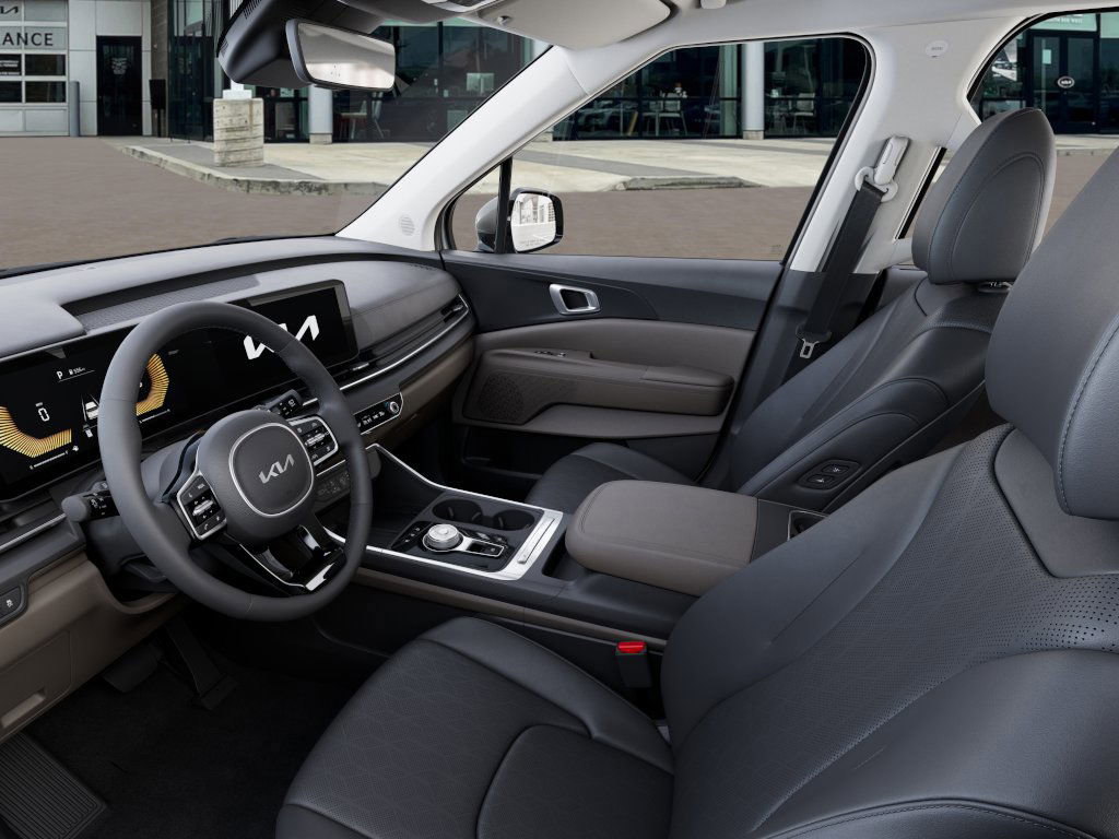 2026 Kia Carnival EX photo 16