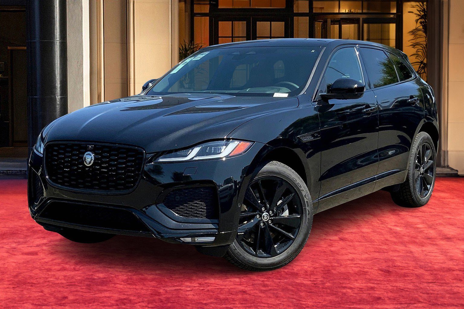 2026 Jaguar F-Pace R-Dynamic S's photo