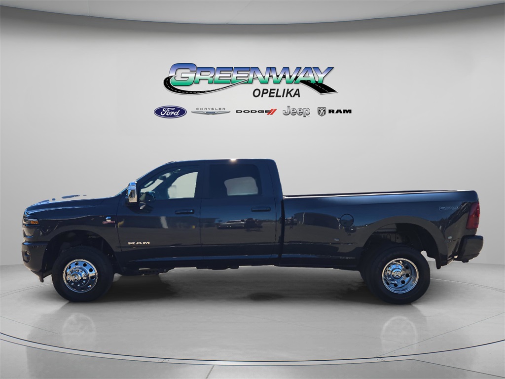2026 Ram 3500 Laramie photo 4