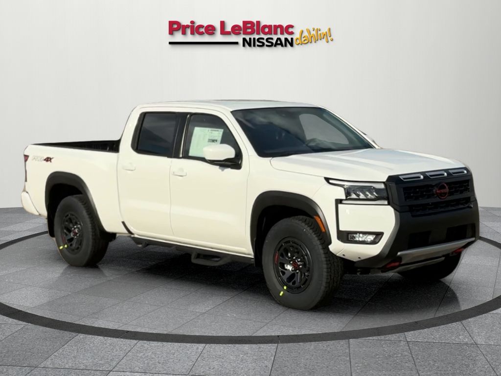 2026 Nissan Frontier PRO-4X's photo