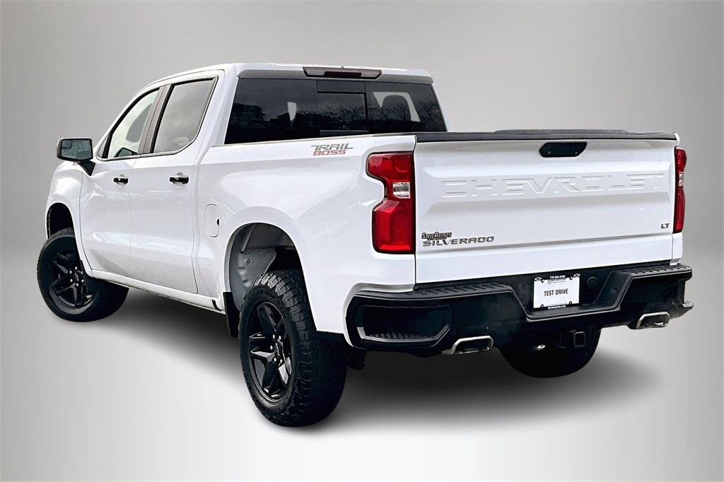2021 Chevrolet Silverado 1500 LT Trail Boss photo 4