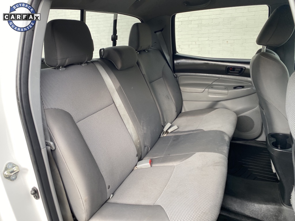 2015 Toyota Tacoma Base photo 10