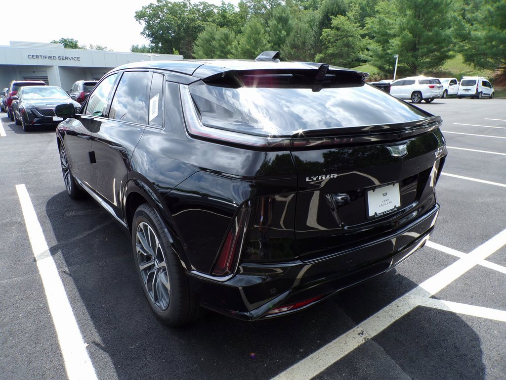 2025 Cadillac Lyriq Sport photo 6