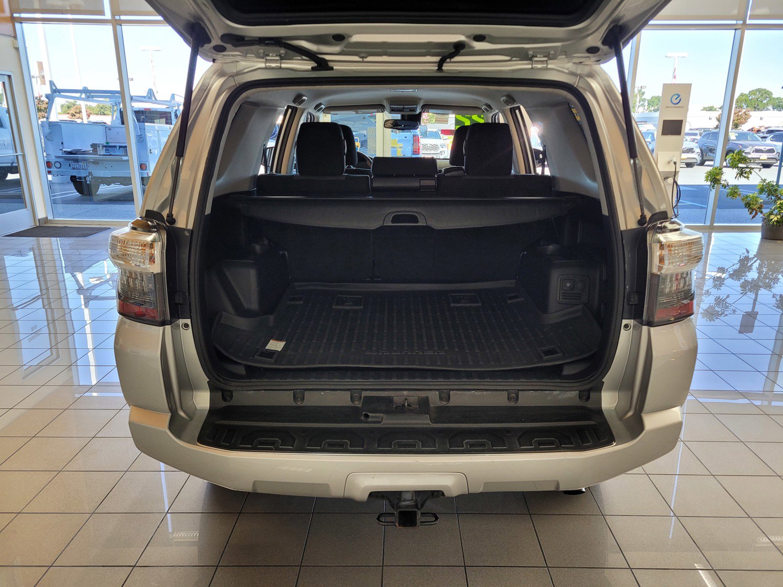2022 Toyota 4Runner SR5 photo 10