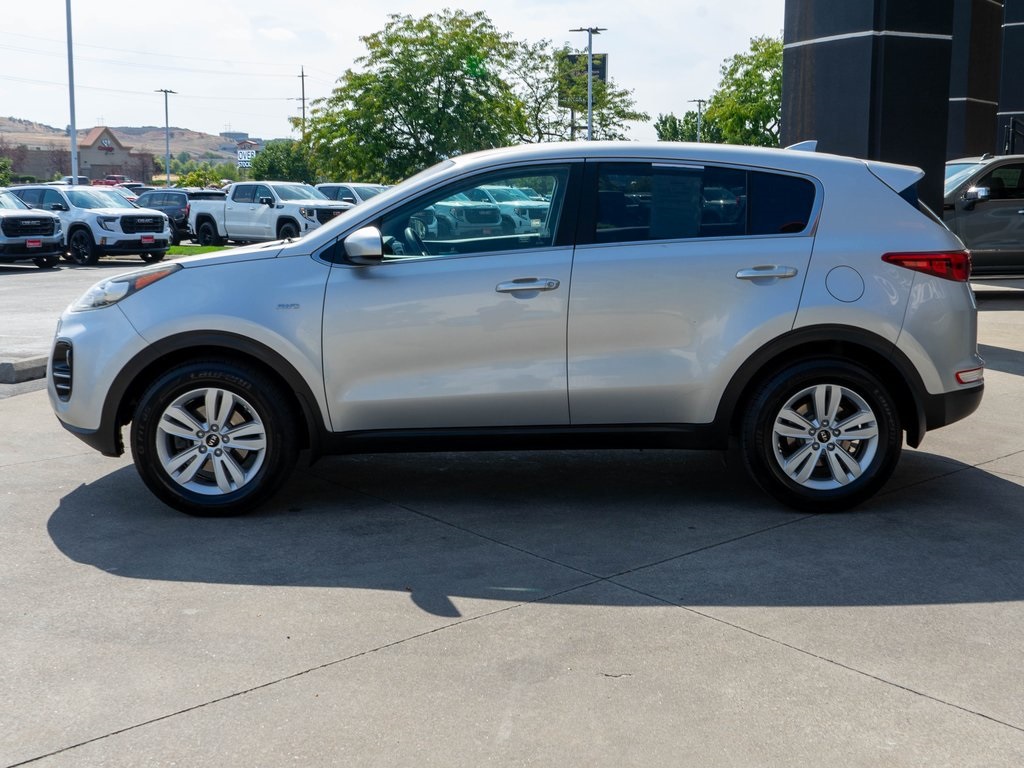 2017 Kia Sportage LX photo 3