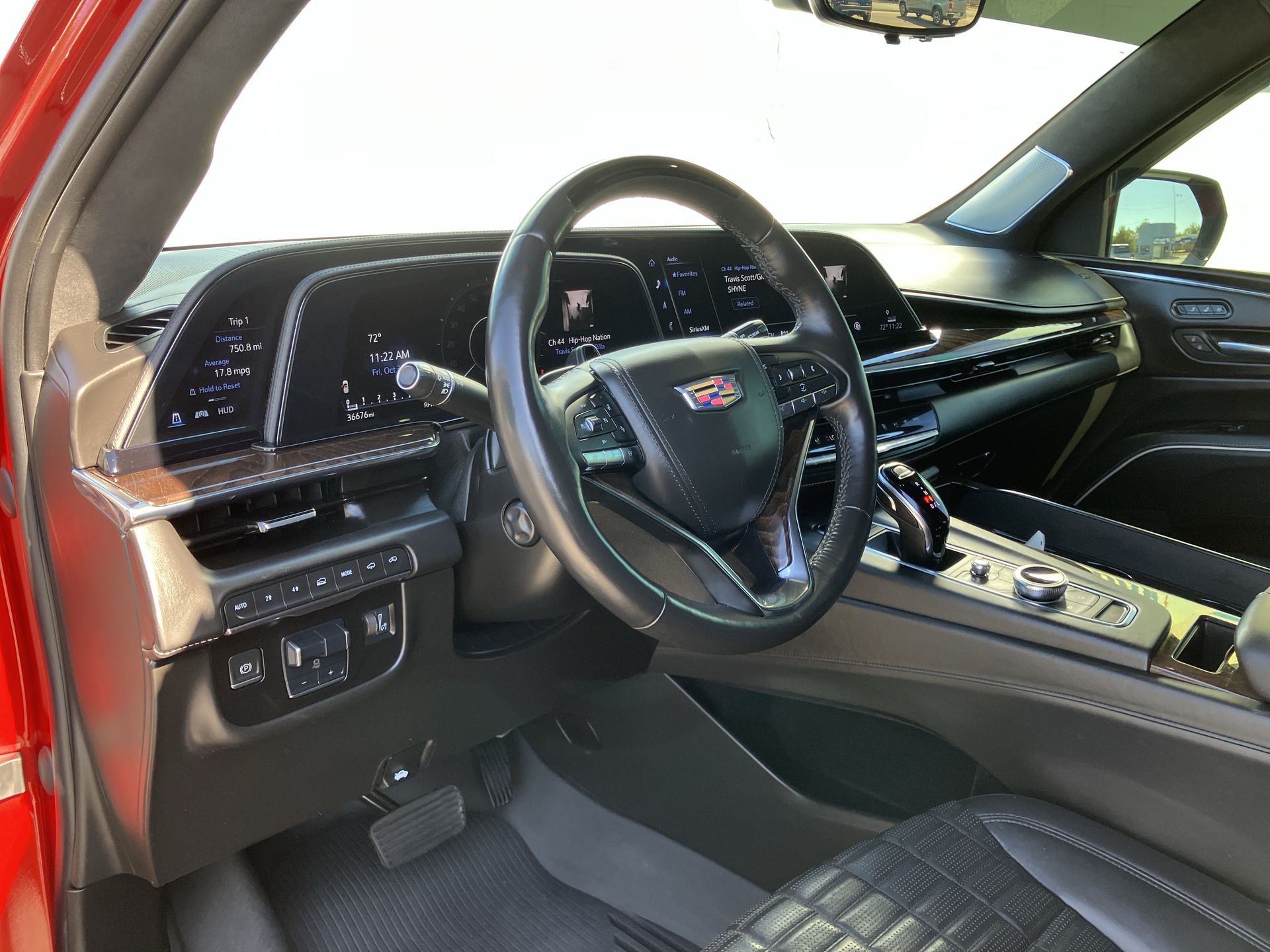 2023 Cadillac Escalade ESV Premium Luxury Platinum photo 2