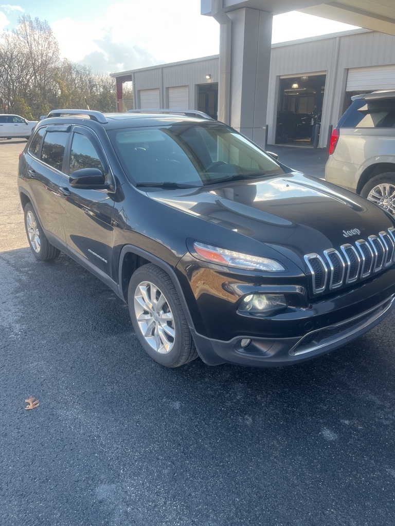 2015 Jeep Cherokee Limited photo 2