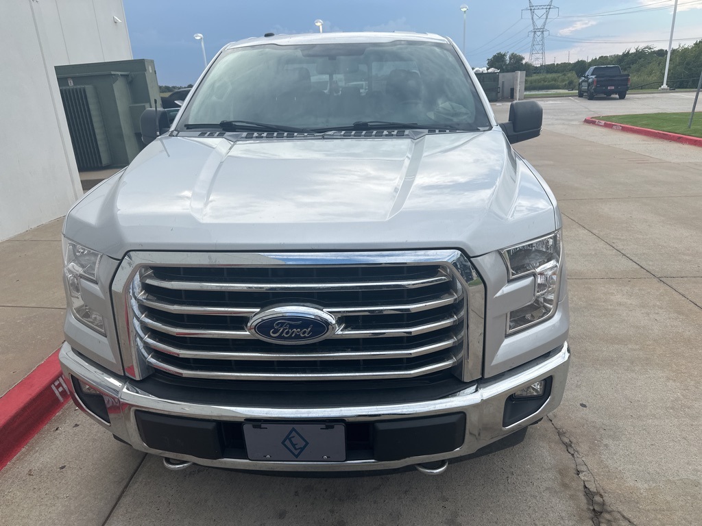 2017 Ford F-150 XLT photo 2