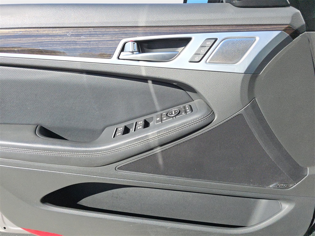 2020 Genesis G80 3.8 photo 18