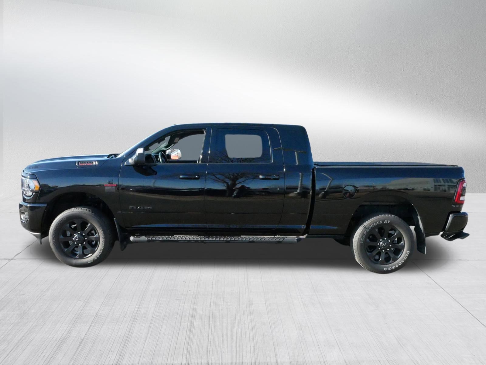 2022 Ram 3500 Big Horn Lone Star photo 4