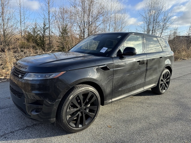 2026 Land Rover Range Rover Sport SE's photo