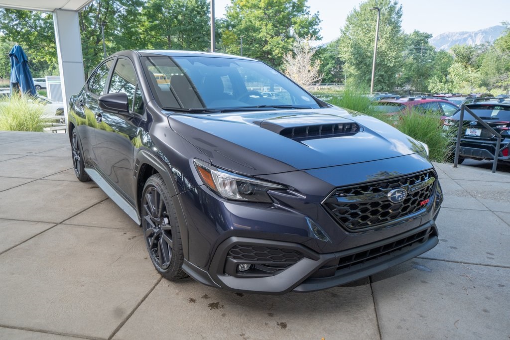 2025 Subaru WRX Premium photo 5