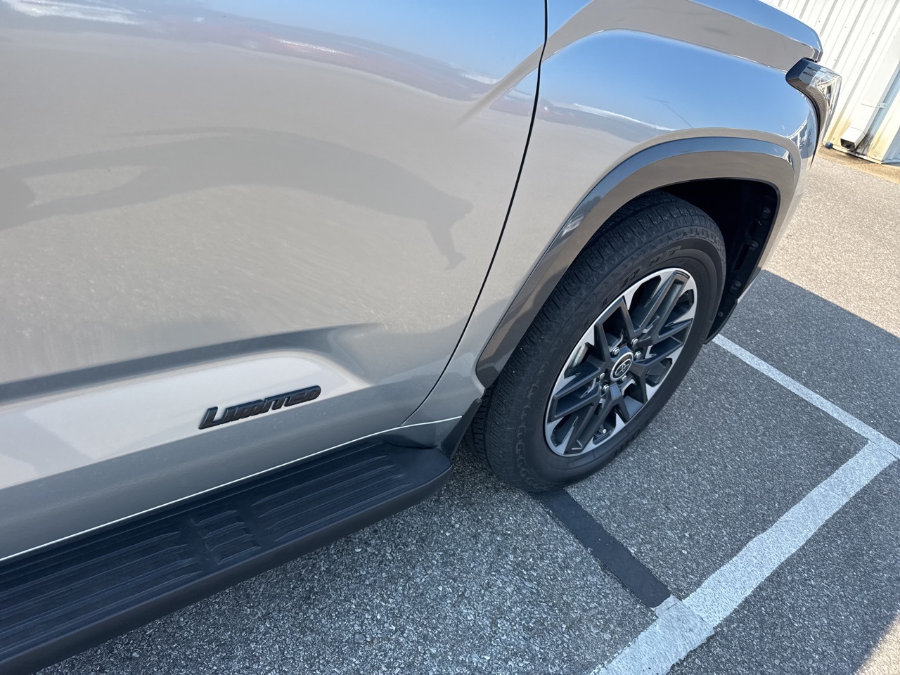 2023 Toyota Sequoia Limited photo 9