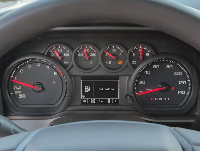 2025 Chevrolet Silverado 1500 Custom photo 18