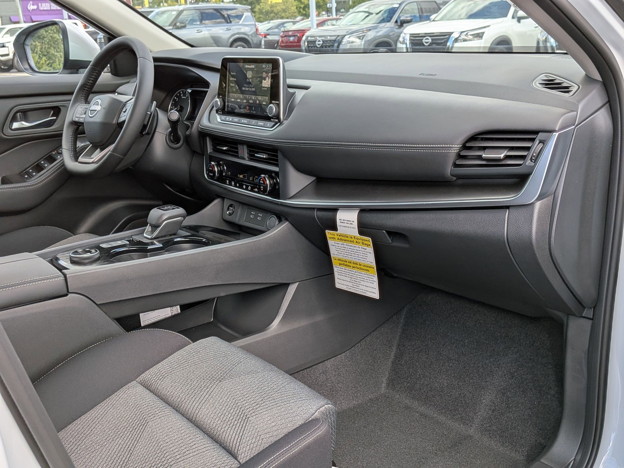 2026 Nissan Rogue SV photo 21