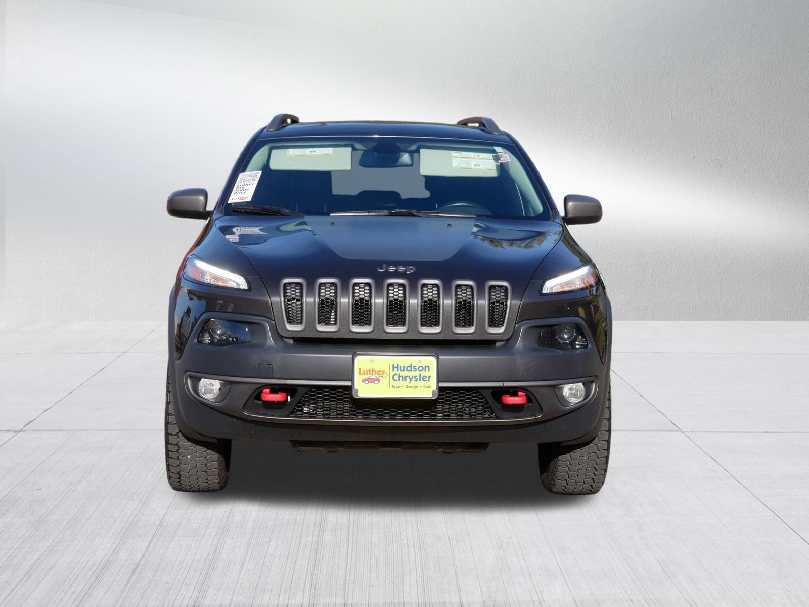 Used 2016 Jeep Cherokee Trailhawk with VIN 1C4PJMBS4GW326201 for sale in Hudson, WI