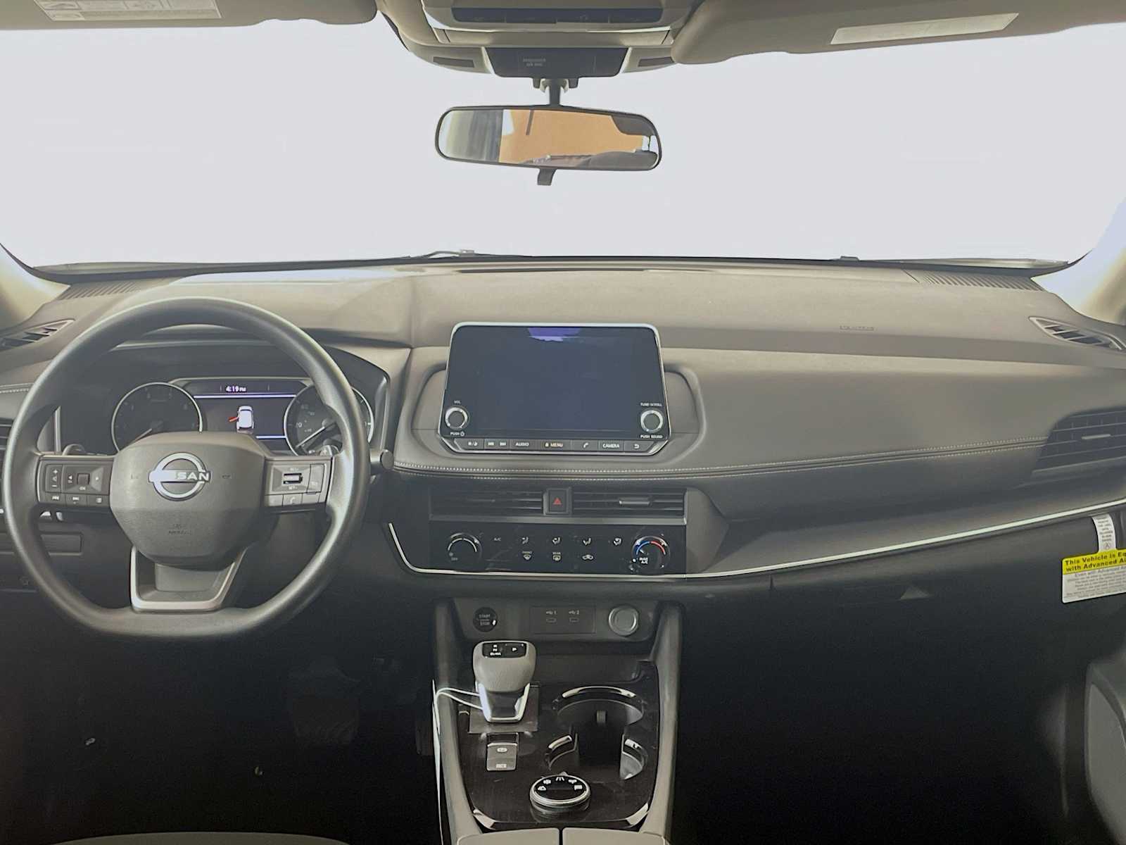 2025 Nissan Rogue S photo 3