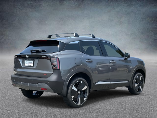 2025 Nissan Kicks SR photo 2
