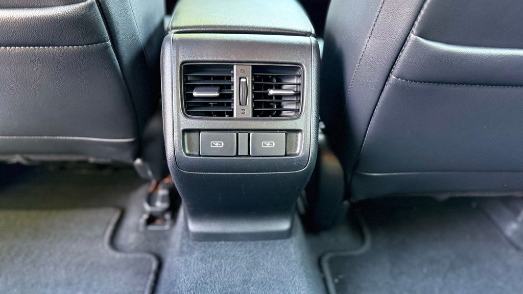 2021 Honda Accord EX-L 1.5T photo 16
