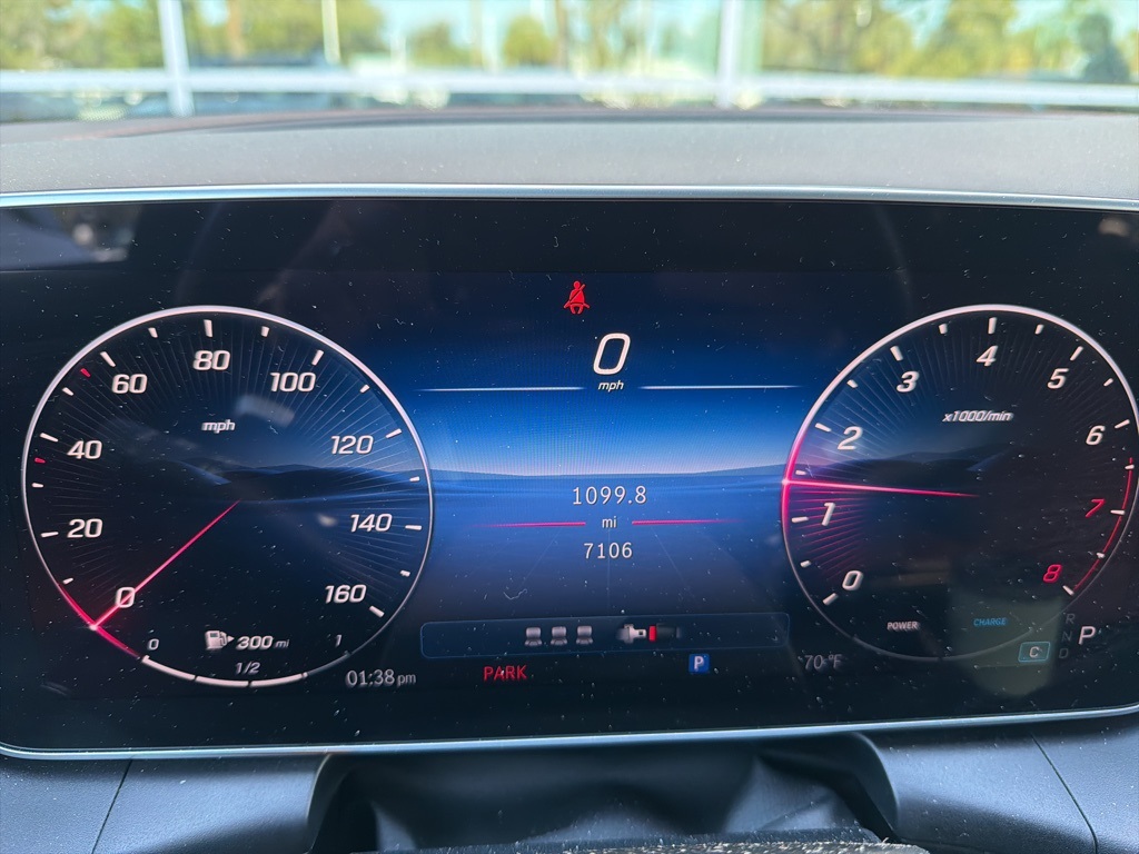 2025 Mercedes Benz GLC 300 4MATIC Coupe photo 4