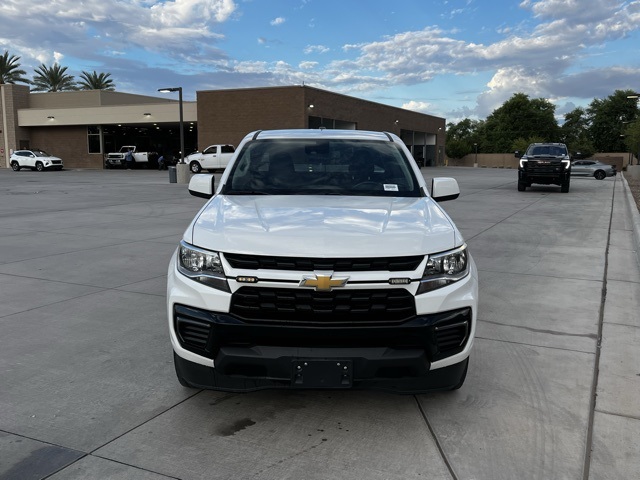 2022 Chevrolet Colorado LT photo 2