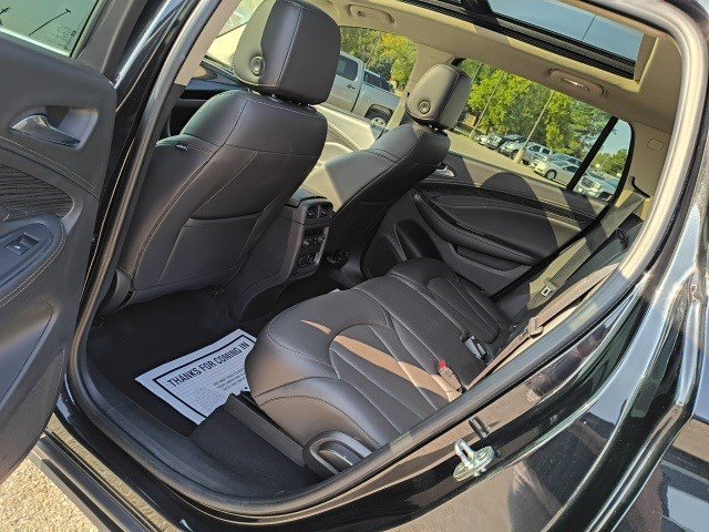2017 Buick Envision Essence photo 14