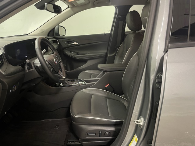 2024 Buick Encore GX Avenir photo 14