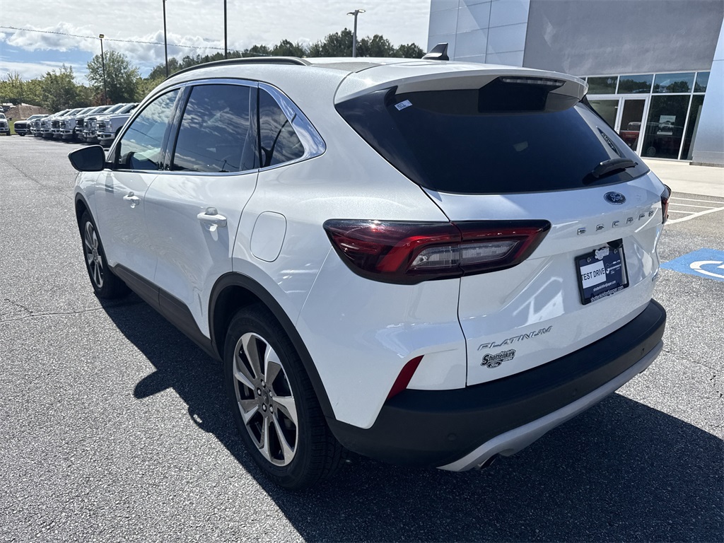 2023 Ford Escape Platinum photo 5
